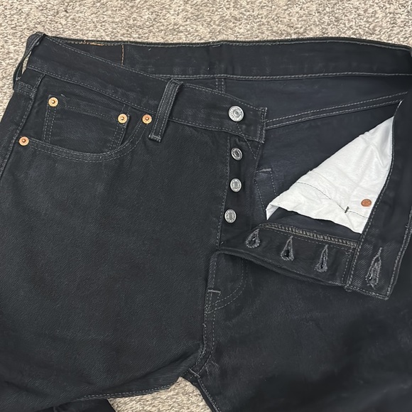 Levi’s 501 Black Fly Button - Picture 3 of 9